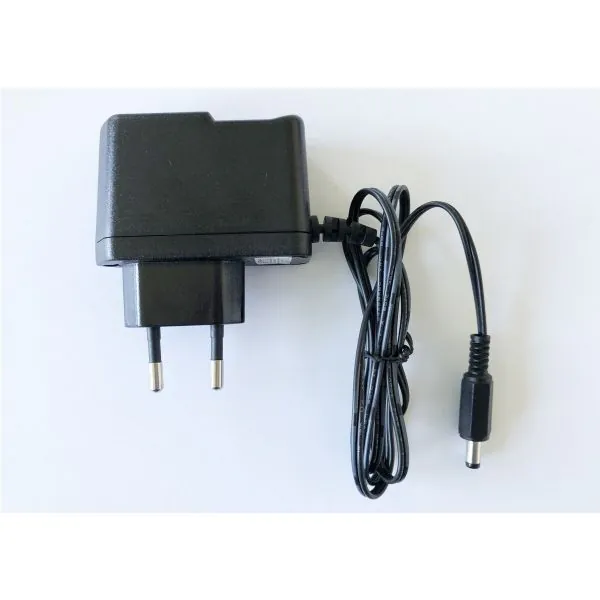 Chargeur mural Lipo compatible, entre autres, avec les batteries Futaba T6K